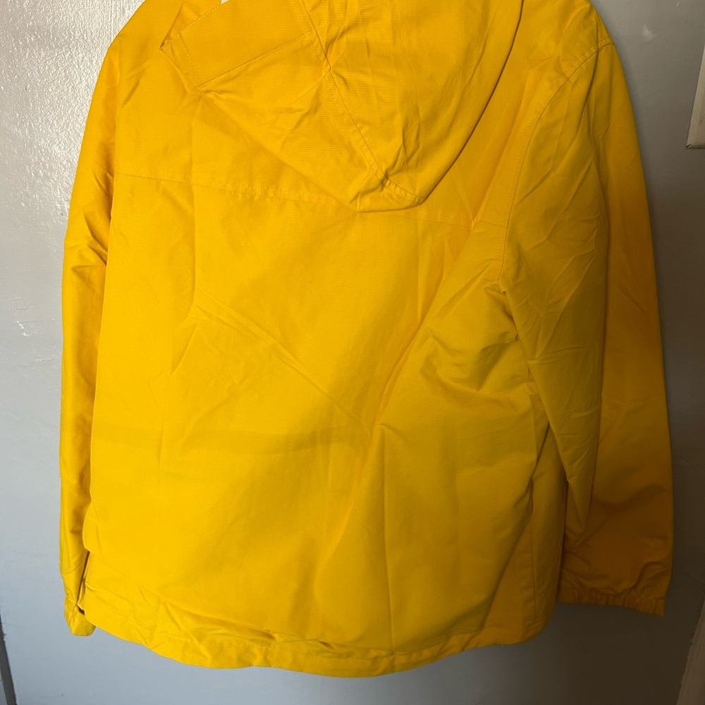 Men's Yellow Jacket - Picture 11 of 13